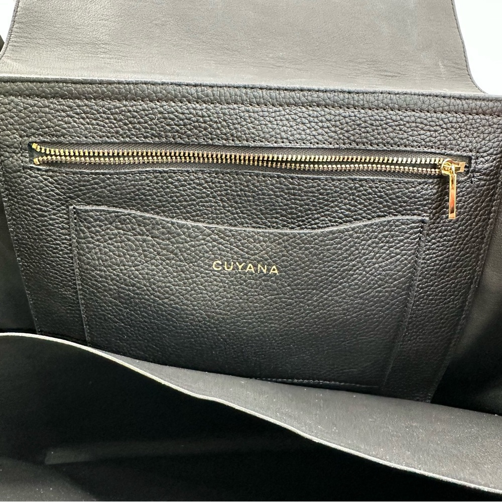 Cuyana Black Leather Trapeze Satchel - Picture 5 of 7